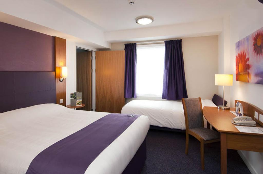 Premier Inn London Croydon Town Centre 部屋 写真