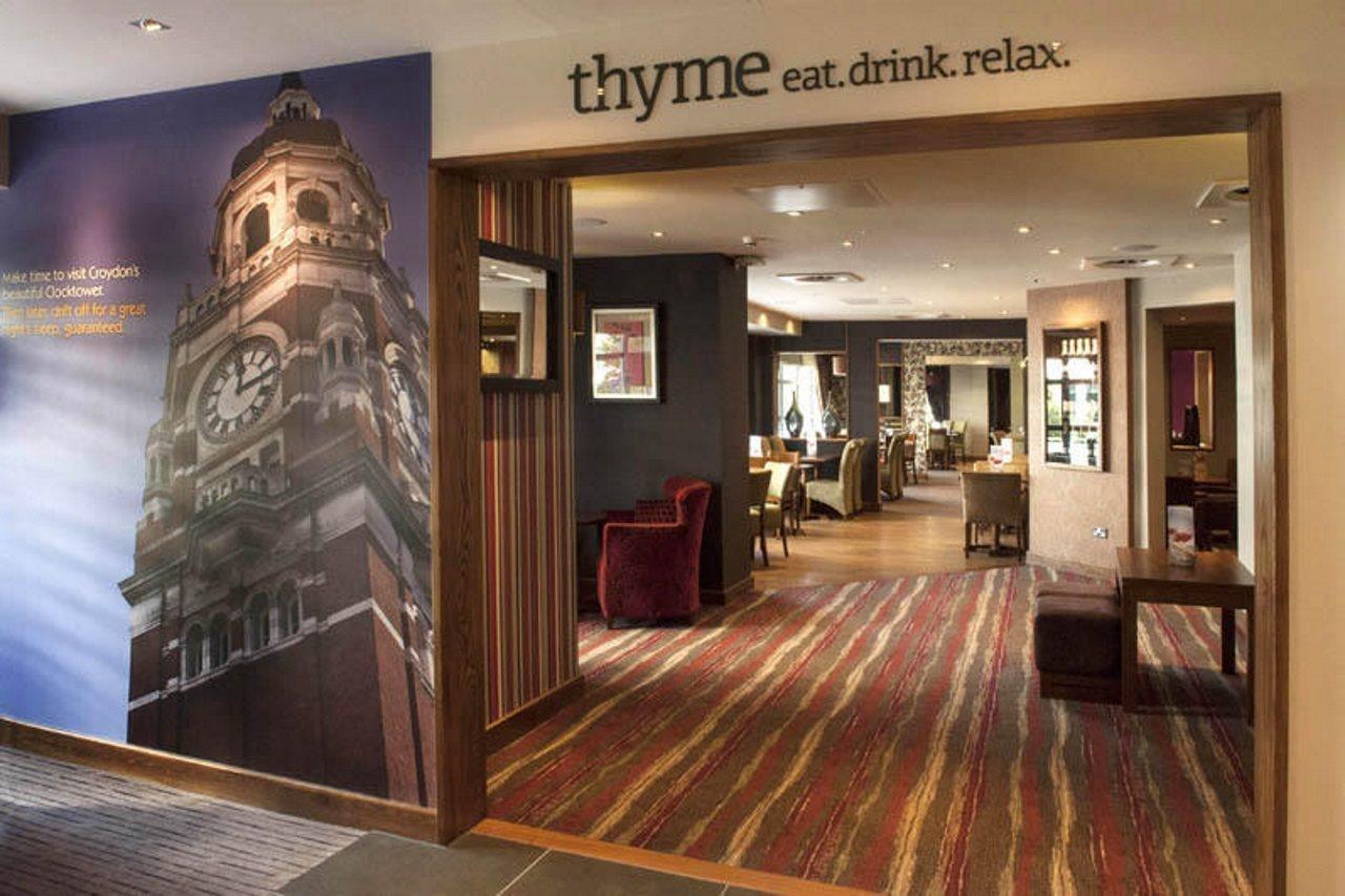 Premier Inn London Croydon Town Centre エクステリア 写真