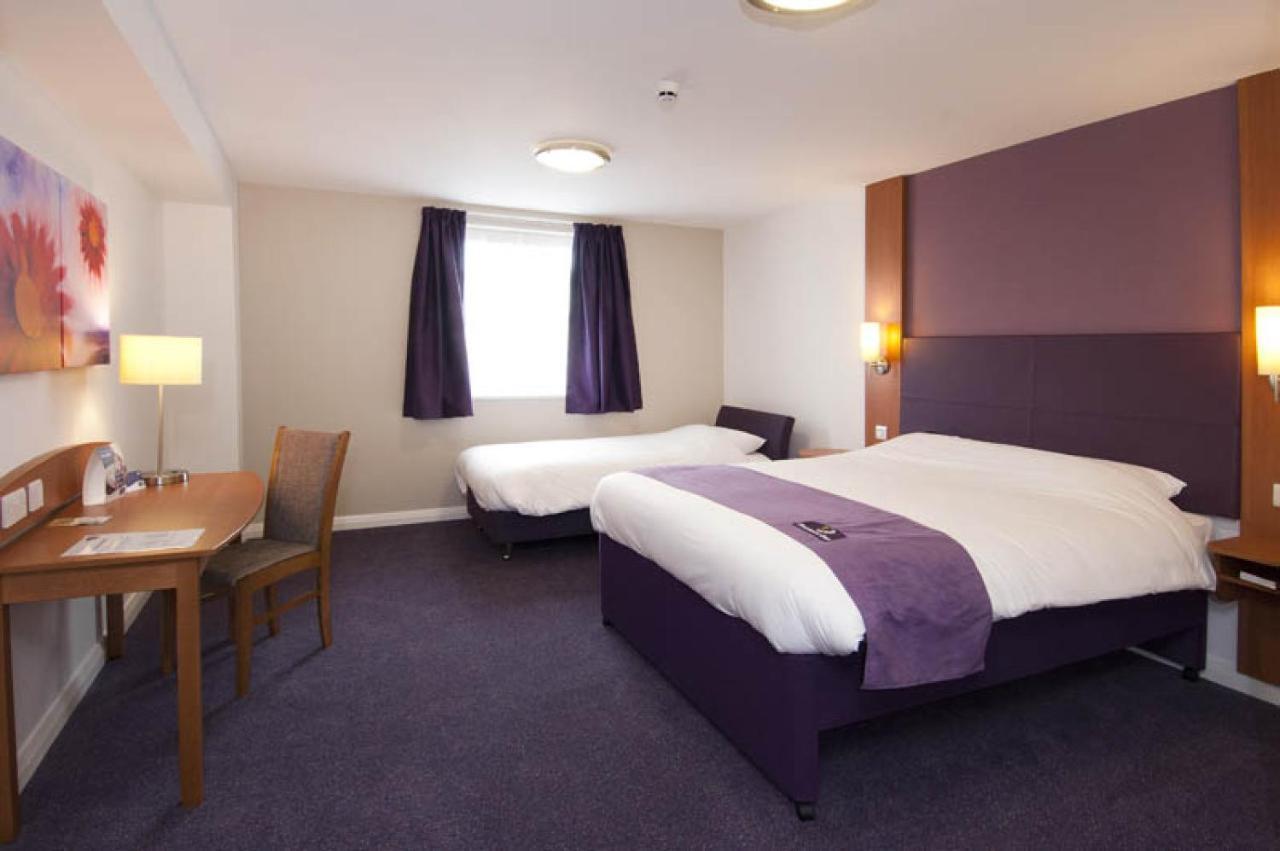Premier Inn London Croydon Town Centre 部屋 写真
